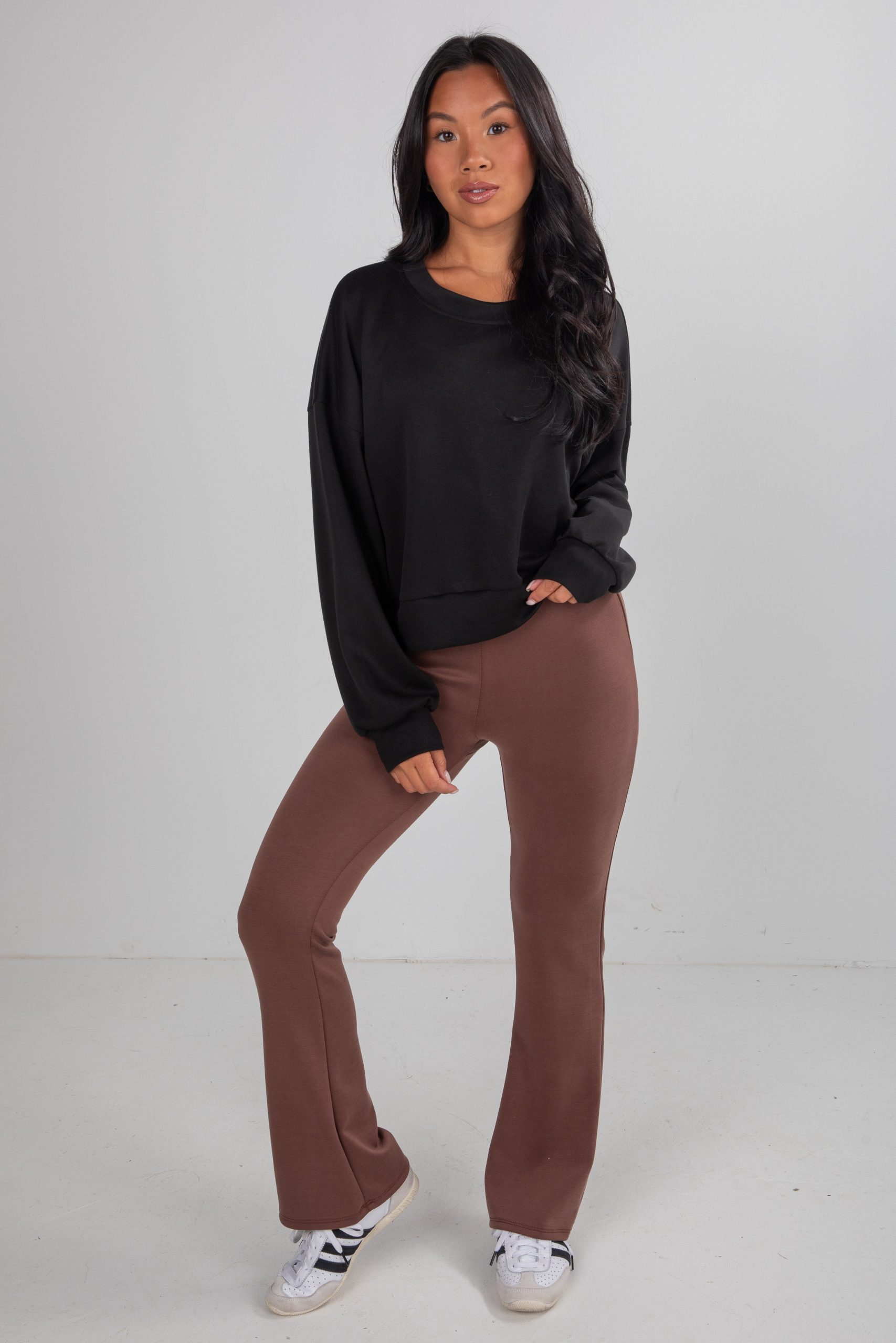 shopdressup_brown_lounge_pants.jpg