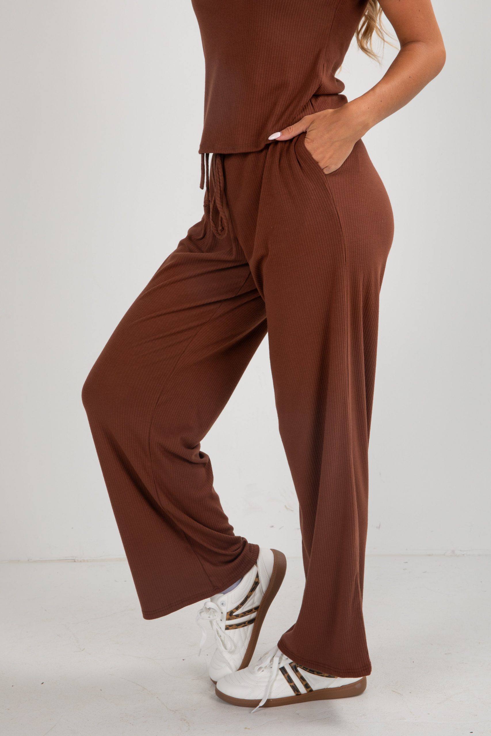 shopdressup_brown_ribbed_knit_pant-5.jpg