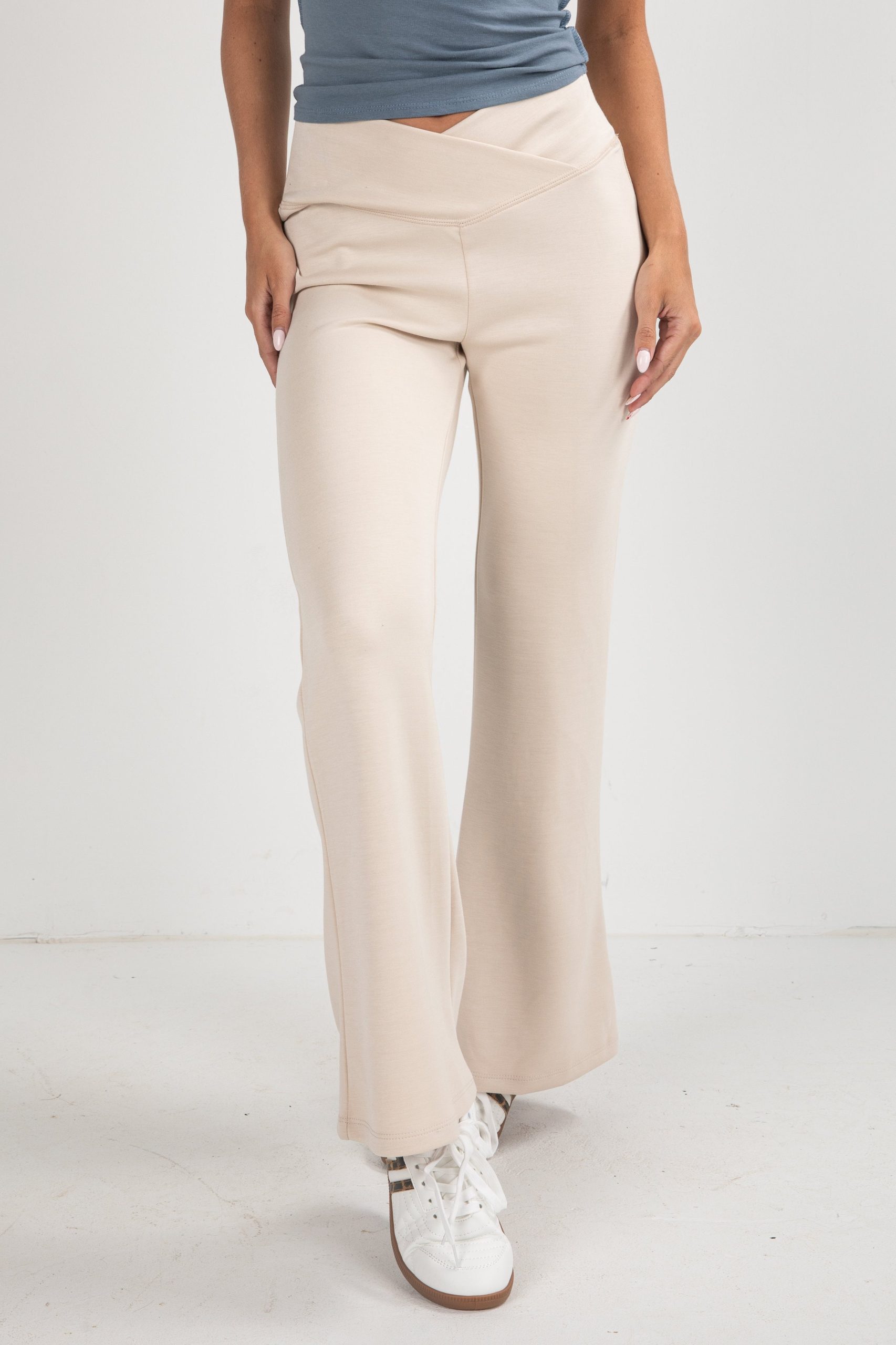 shopdressup_cream_flare_pants-3.jpg