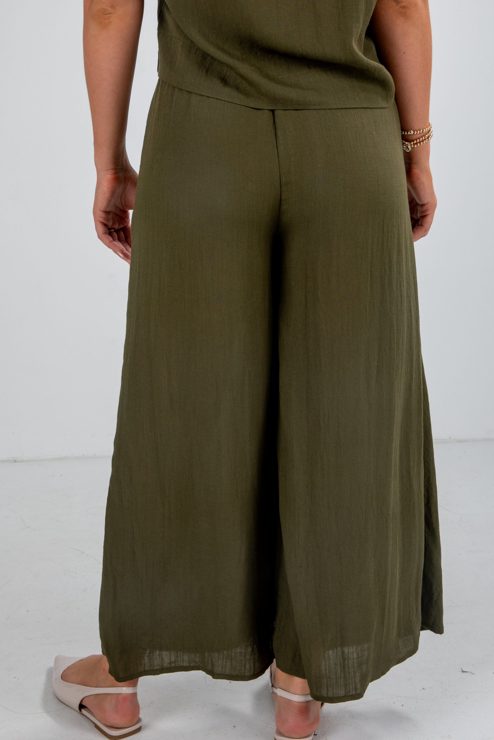 shopdressup_olive_wide_leg_pants-6_2affd521-585a-44b9-ac23-4ec9fc783381.jpg